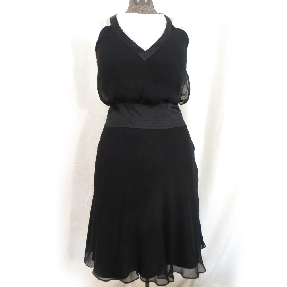 Shelli Segal Laundry Black Silk Halter Dress